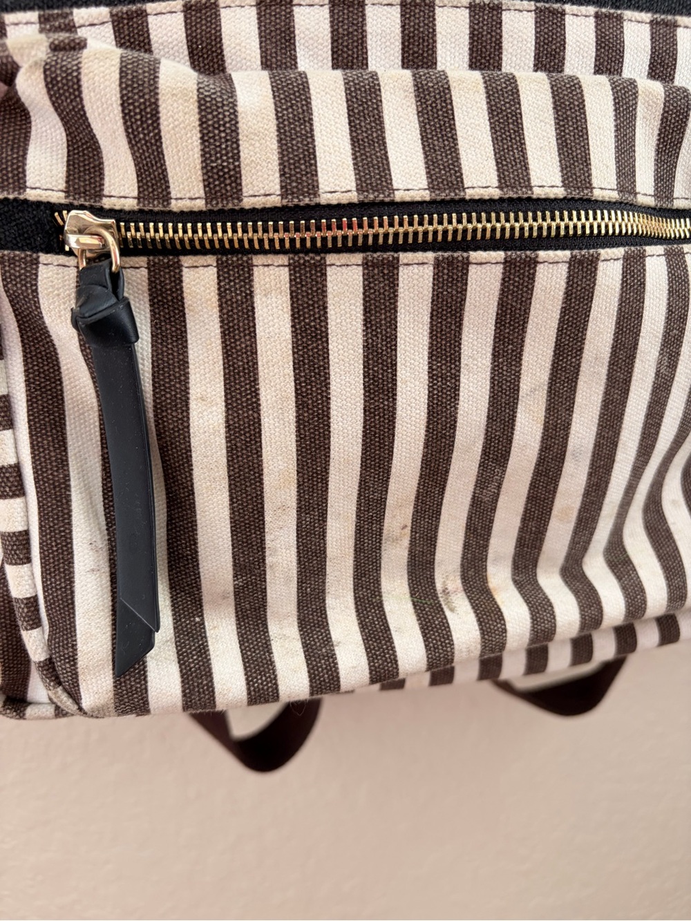 Henri Bendel Brown Stripe Backpack, Travel Backpack, Structurally Excellent - Picture 5 of 13